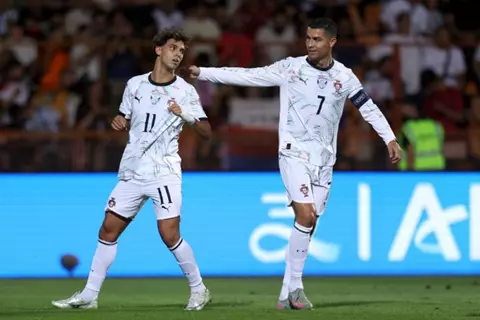 خماسية بنكهة سعودية.. ثلاثي برتغالي يكتب بداية قوية في تصفيات المونديال